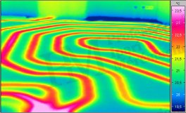2011/07-08: Typical building damages recognizable by thermography - Position of heating pipe (source: Infratec)