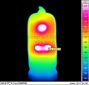 2011/10: középhullámú termográfiai mérések - Lámpabura felvétele üvegfelületű szűrővel (forrás: Infratec)